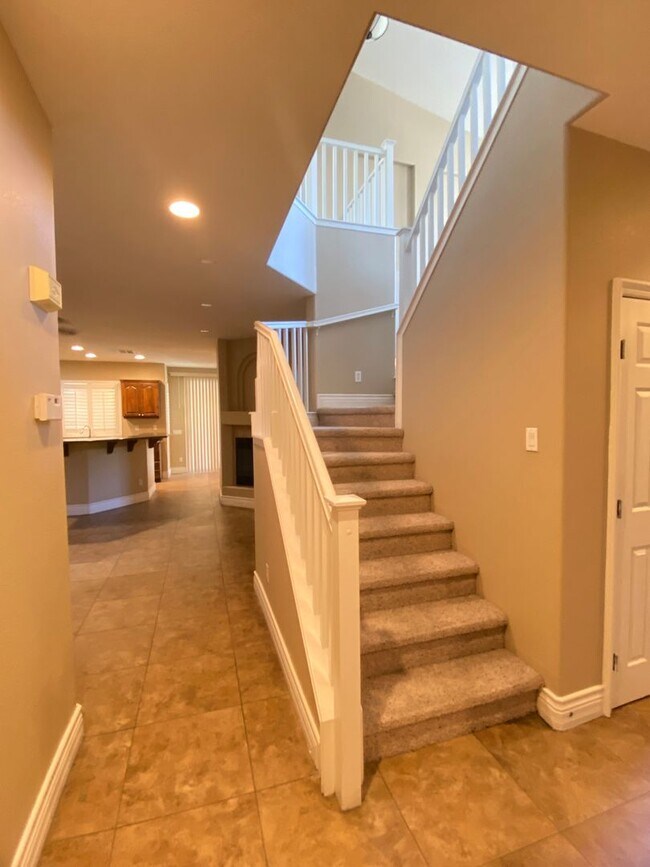 Building Photo - 95 Broken Putter Way