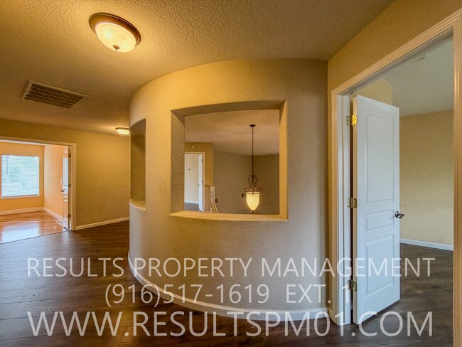 Building Photo - 4891 Knightswood Way