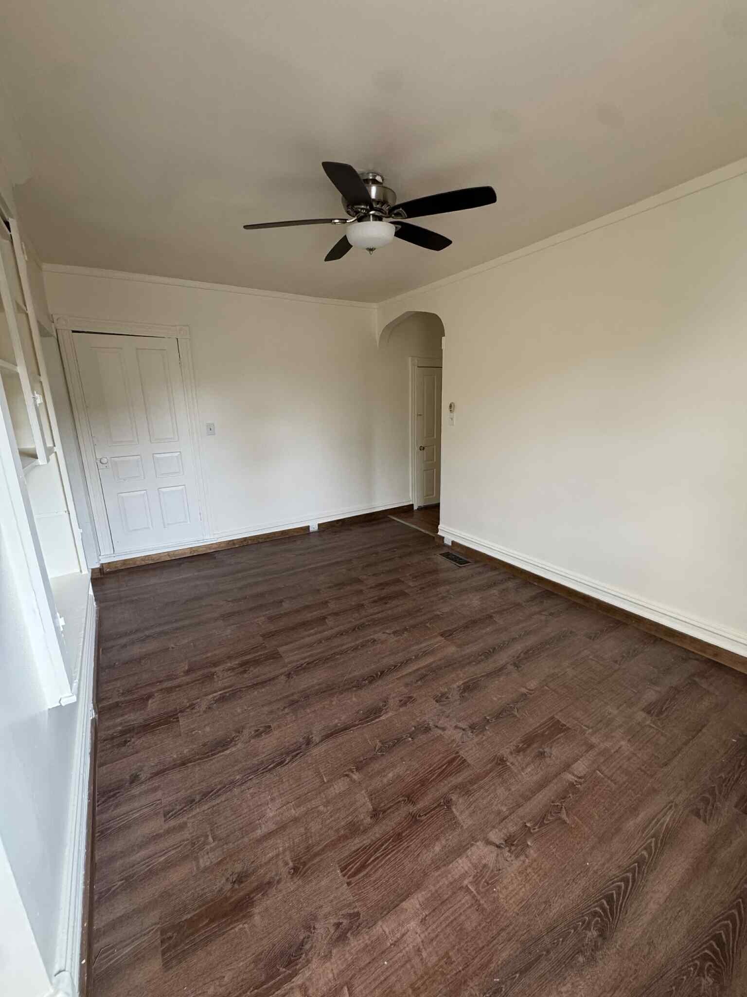 Building Photo - 635 Chestnut St