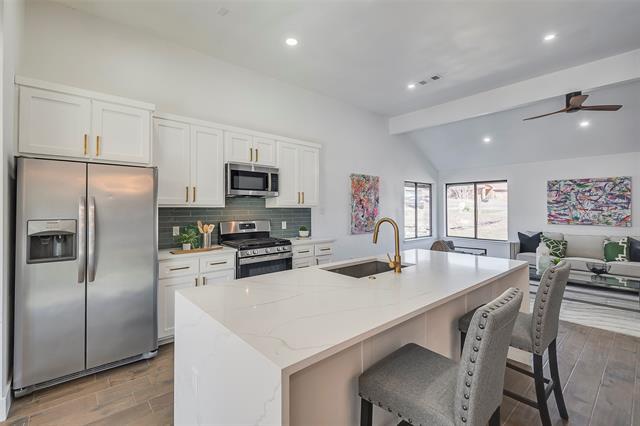 Building Photo - 5607 Emrose Cir