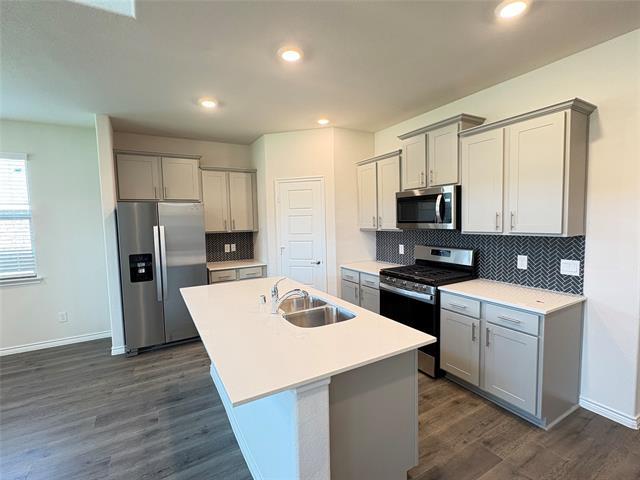 Building Photo - 6047 Tudor Pl