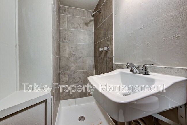 Building Photo - 1315 Northwest 7th Street