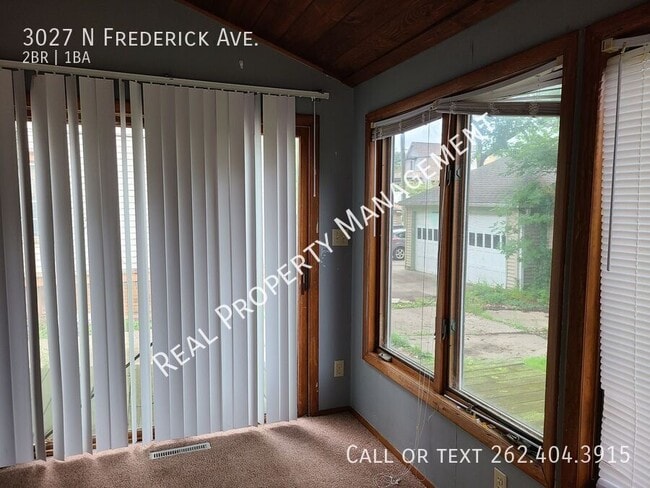 Building Photo - 3027 N Frederick Ave