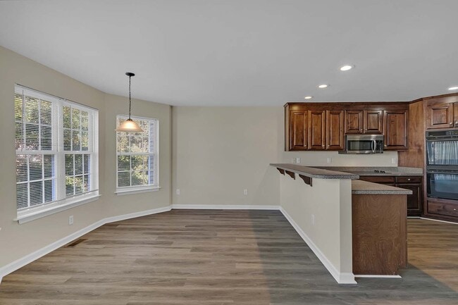 Building Photo - 825 Tahoe Trail