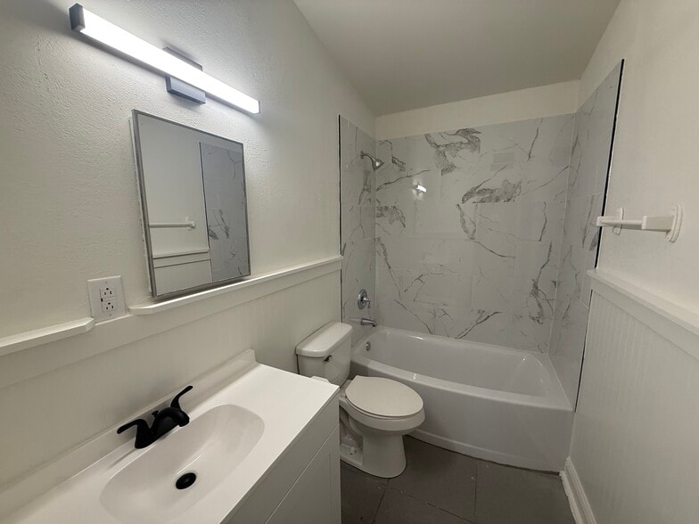 Building Photo - 2916 Williams Ave