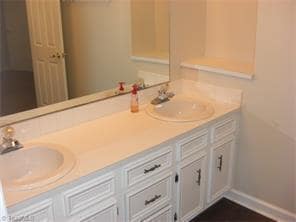 Building Photo - Spacious 2 Bedroom Condo