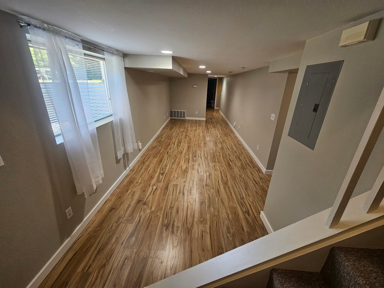 Building Photo - 509 S 11th Ave