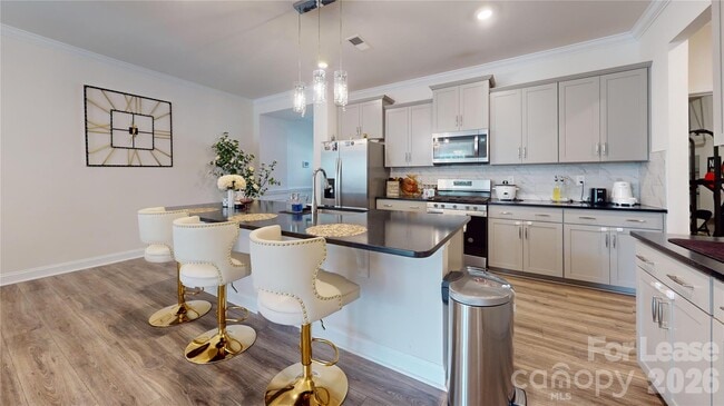 Building Photo - 4110 Steel Wy