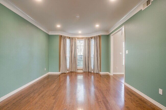 Building Photo - Beautifully Updated Home in Grapevine!