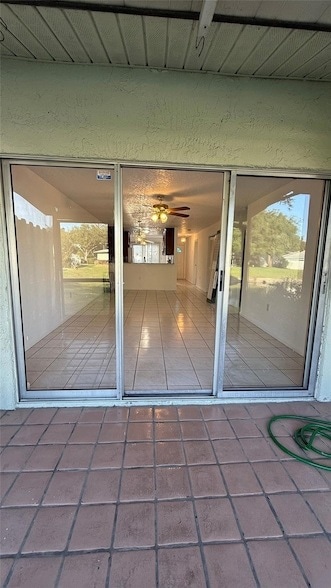 Building Photo - 873 Crystal Lake Dr