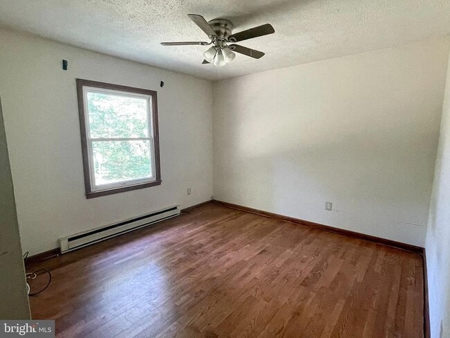 Building Photo - 12710 Foxtrot Rd