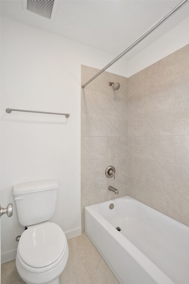 Building Photo - 21211 Metallic Blue Dr