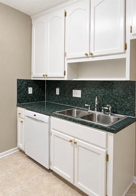 Building Photo - 6560 Chaprice Ln