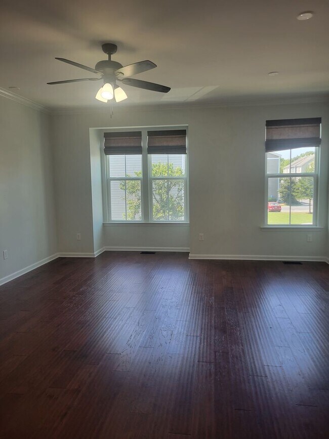 Building Photo - 4321 Salt Marsh Lane