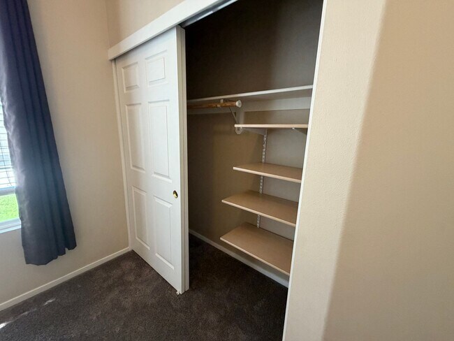 Building Photo - 9741 Ripple Way