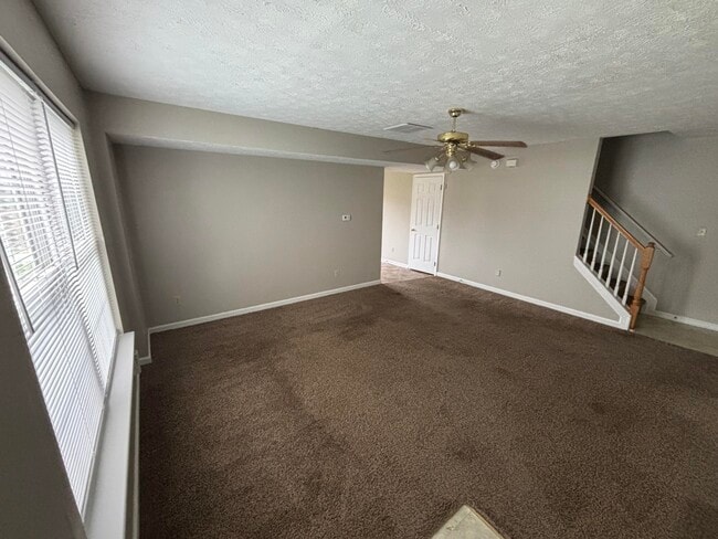 Building Photo - 2716 Hayden Park Ln