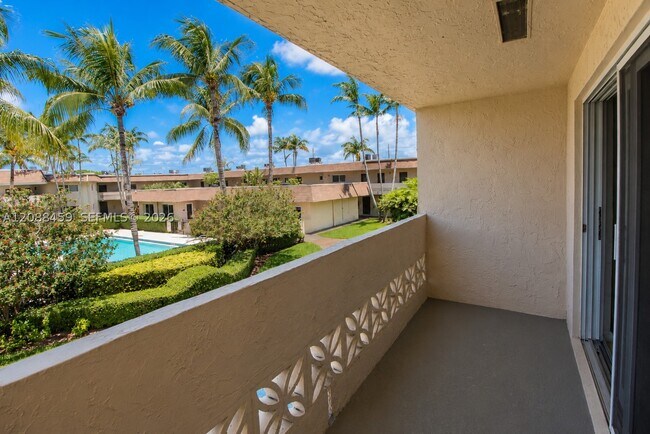 Building Photo - 14500 SW 88th Ave