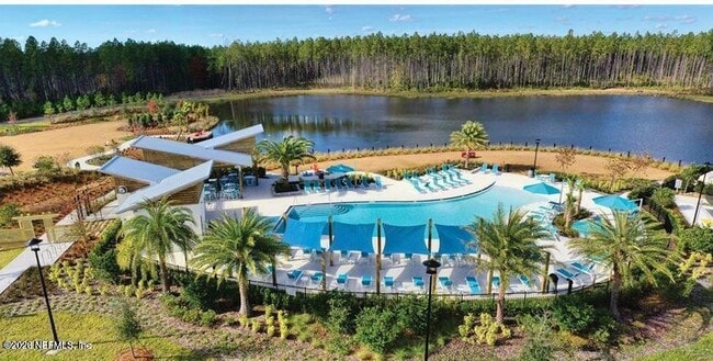 Building Photo - 504 Blue Daze St