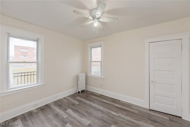 Building Photo - 1794 W 54th St