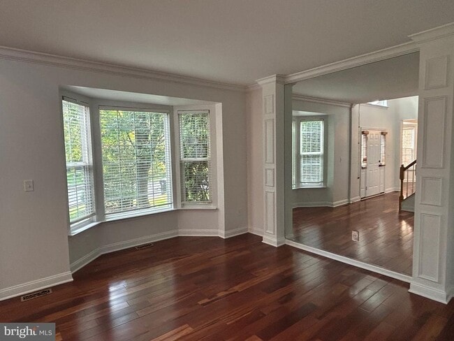 Building Photo - 46728 Hollow Mountain Pl