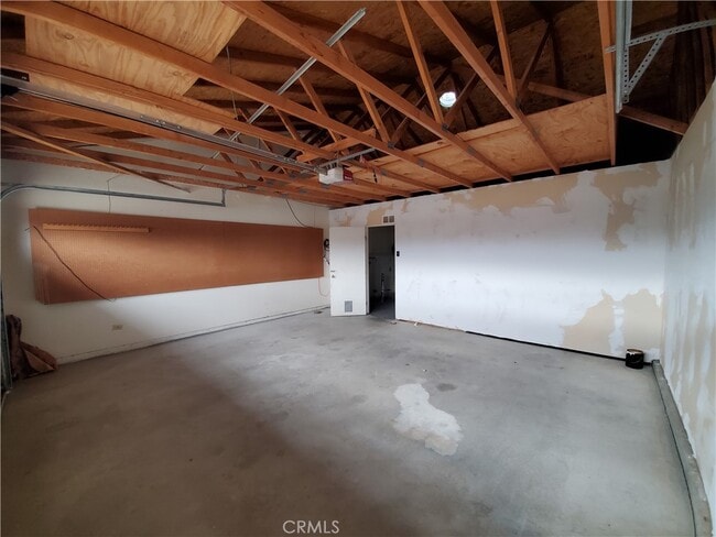 Building Photo - 8443 Great Cir Dr