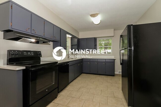 Building Photo - 3 Bedroom Pet-Friendly Home in Louisville,...
