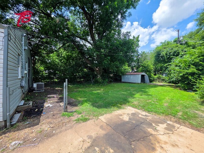 Building Photo - 1153 Windemere Ave