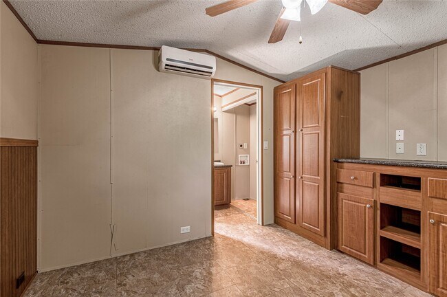 Building Photo - 25 Starlight Dr