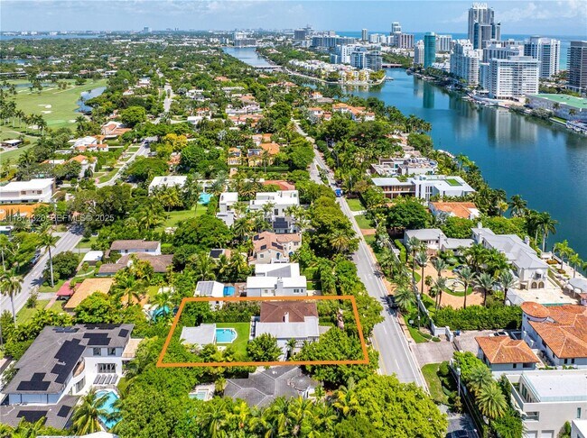 Building Photo - 5728 Pine Tree Dr