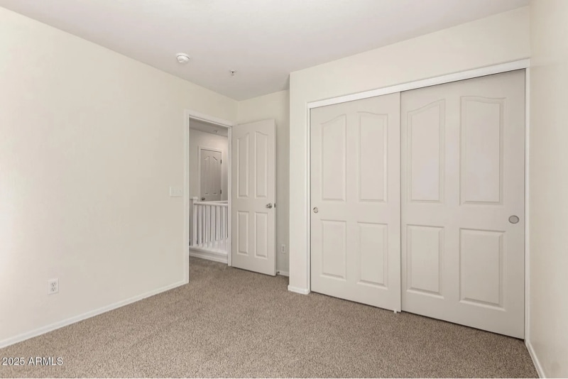 Building Photo - 1255 S Rialto