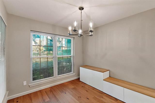 Building Photo - 2535 Wedglea Dr