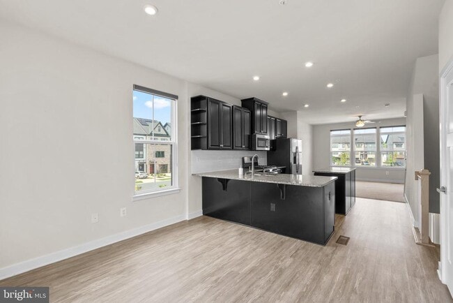 Building Photo - 7735 Steatite Ln