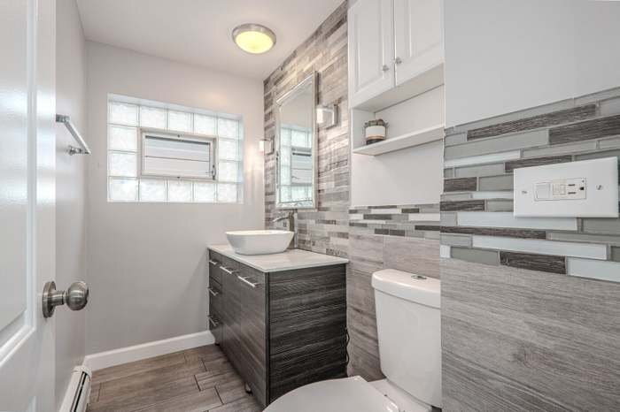 Building Photo - 2702 N 74th Ave