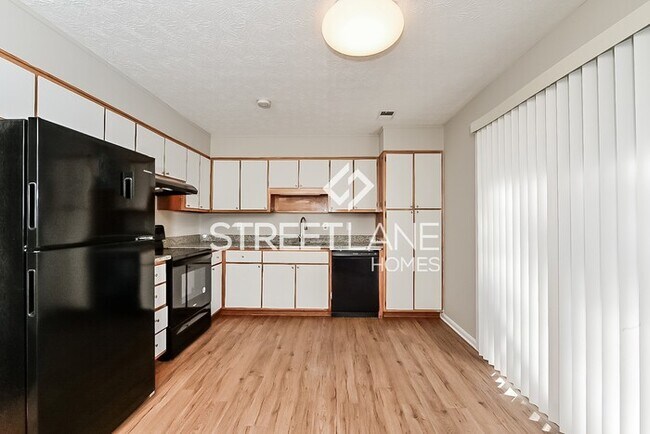 Building Photo - Charming 3 Bedroom in Morrow!