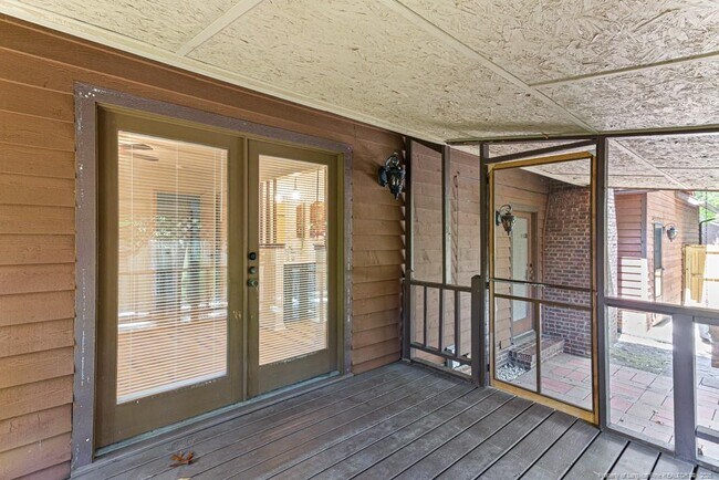 Building Photo - 4463 Briton Cir