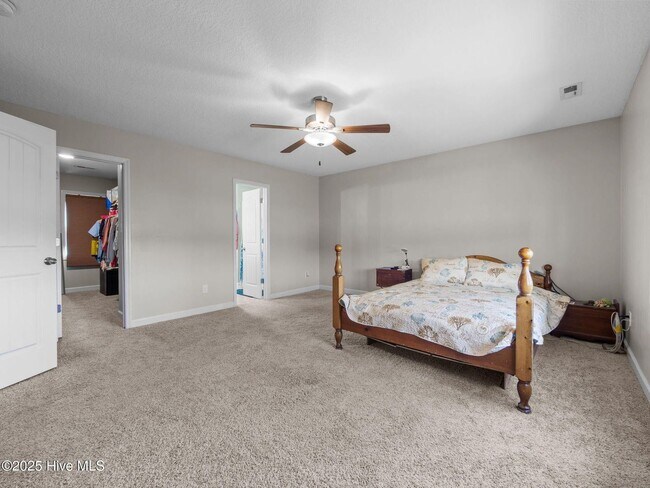 Building Photo - 216 Shell Rock Landing Rd