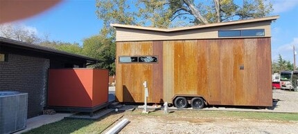 Building Photo - 6704 Co Rd 437