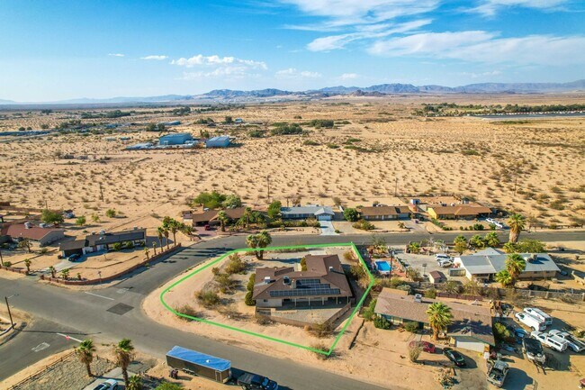 Building Photo - COMING SOON! Must See 4 bedroom 2 bath Home