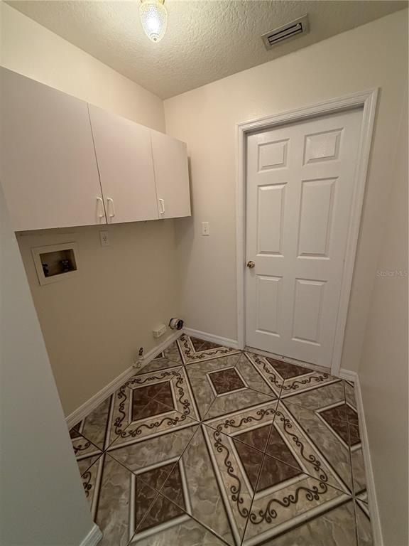 Building Photo - 922 Elm Forest Dr