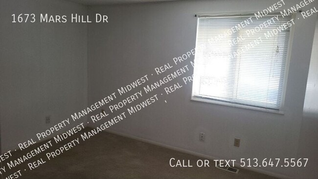 Building Photo - 1673 Mars Hill Dr