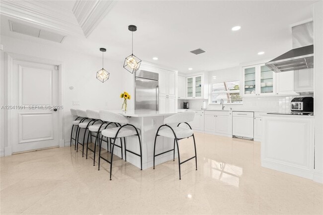 Building Photo - 18 Eleuthera Dr
