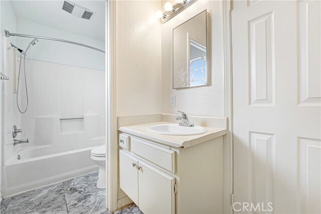 Building Photo - 1835 S Alta Vista Ave