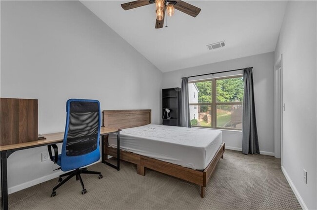 Building Photo - 1737 Liberty Pkwy NW