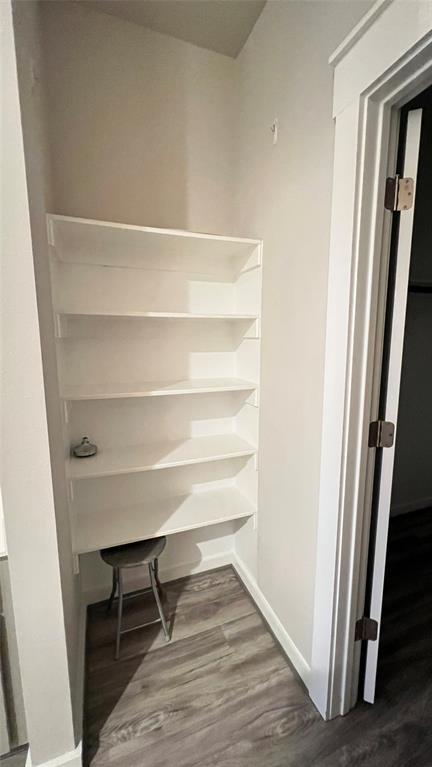 Building Photo - 600 Knopper St