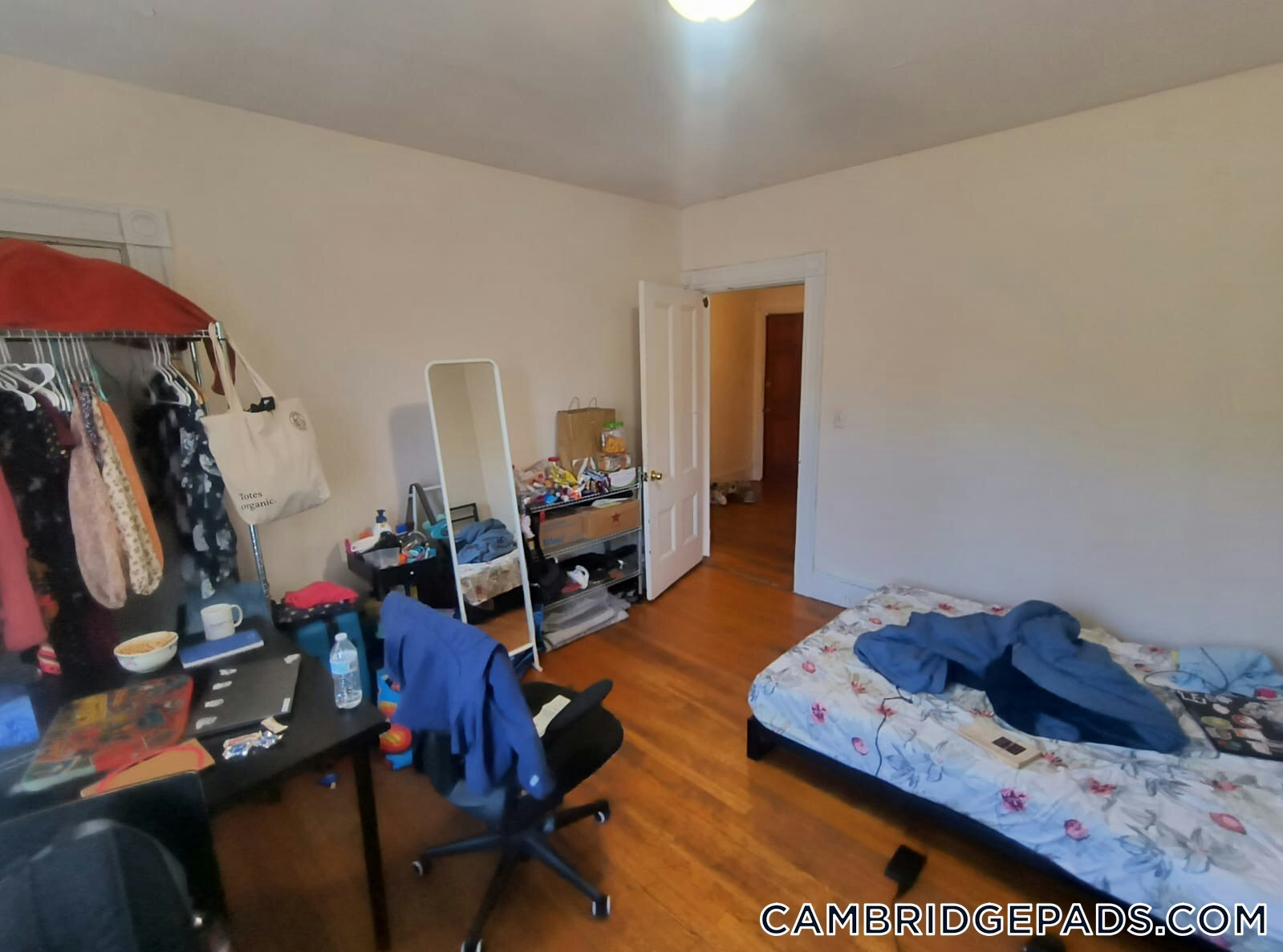 Building Photo - 1590 Cambridge St