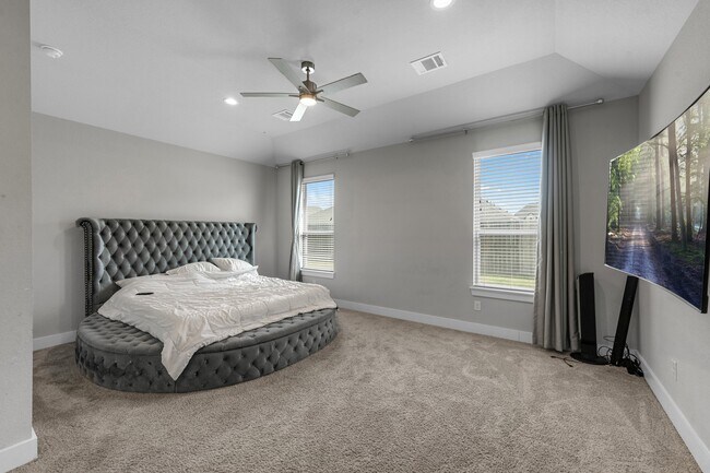 Building Photo - 1569 Sunrise Gables Dr