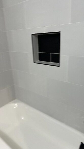 Building Photo - 3327 N American St