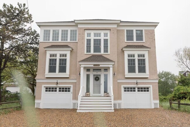 Primary Photo - 35 Fordham Way