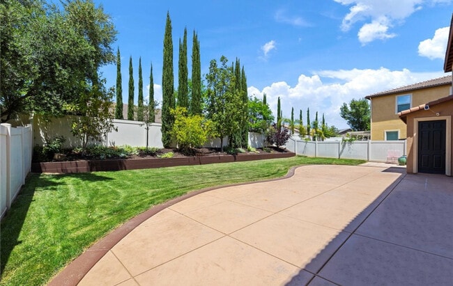 Building Photo - 30852 Olympia Rose Dr