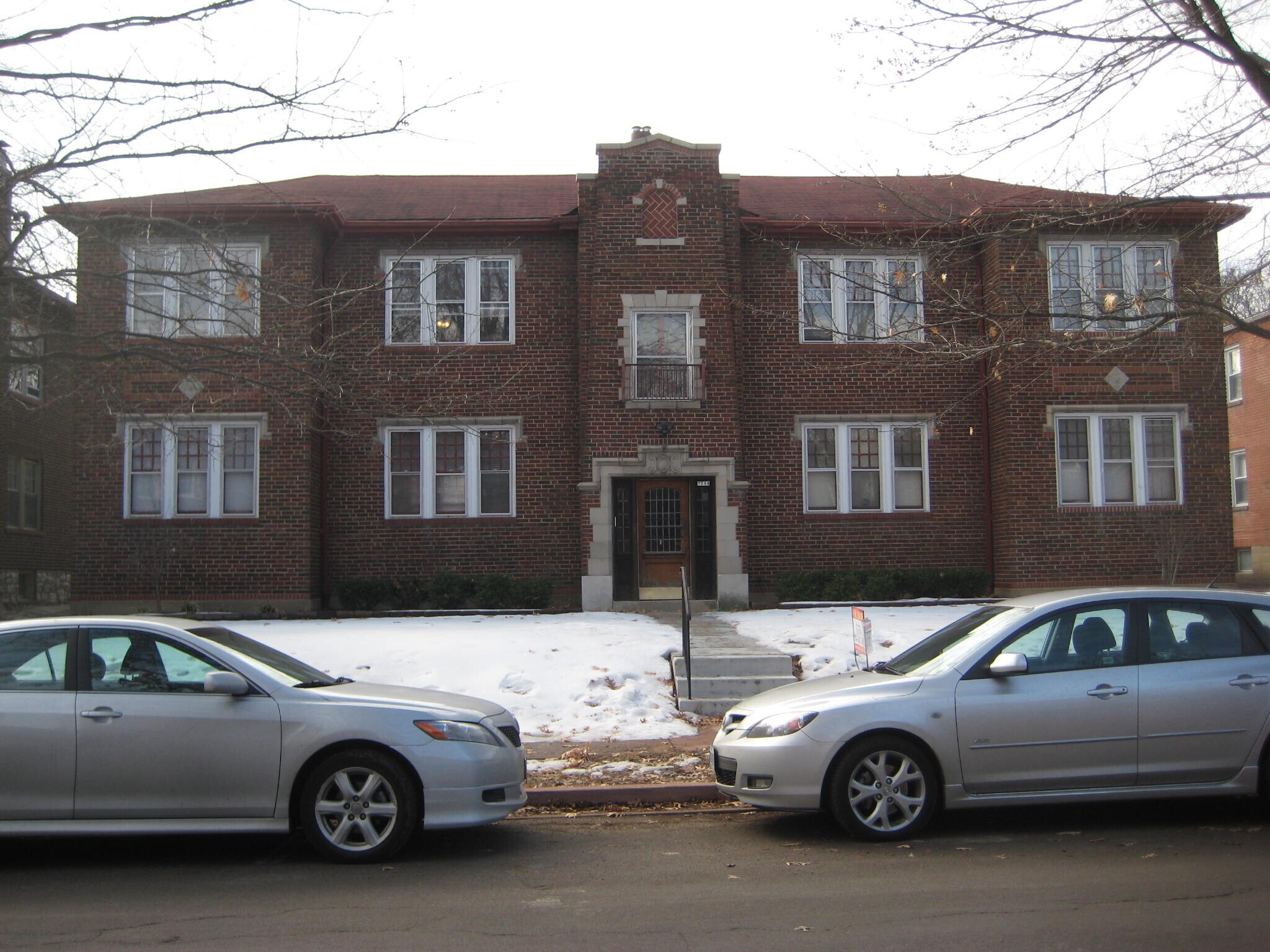 Building Photo - 7234 Amherst Ave